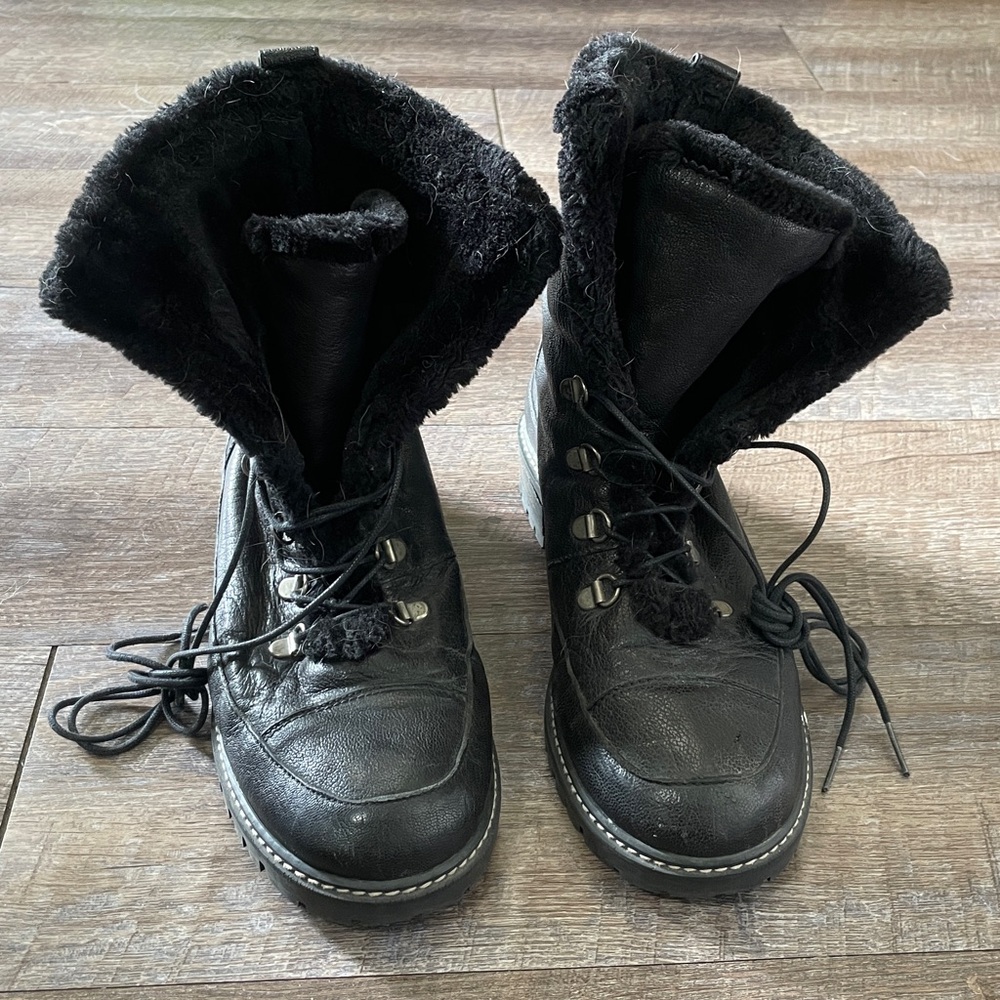 Stuart Weitzman Luge Half Lace Leather Fur Lined Boots Booties - Picture 2 of 7